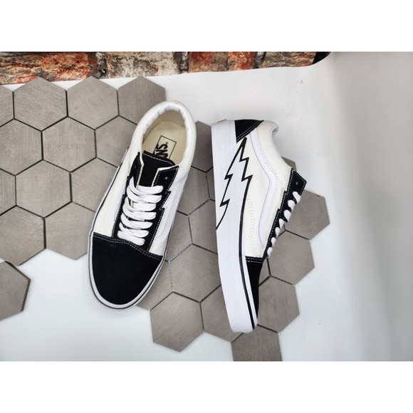 Vans Old Skool Bolt Shoes Two Tone Black White Knu Men Sz 7.5 Vn0009q5bmw Rare - Picture 7 of 8